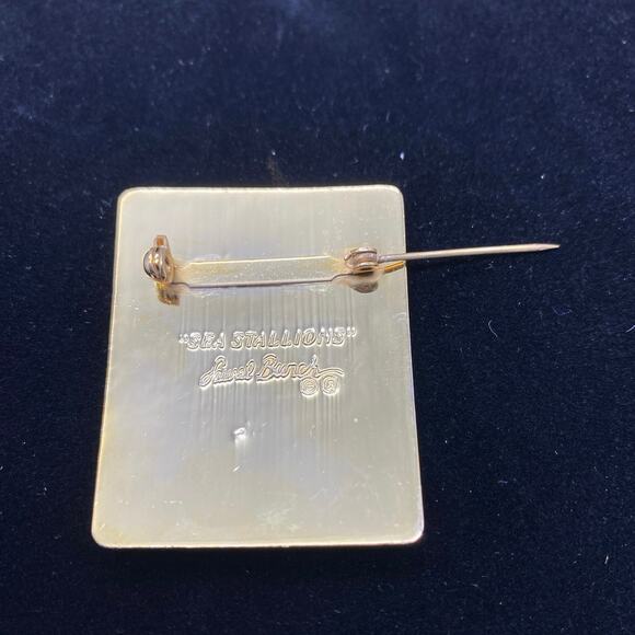 Laurel‎ Burch Sea Stallion Pin Brooch Gold Tone Cloisonné Jewelry Vintage - Picture 7 of 7